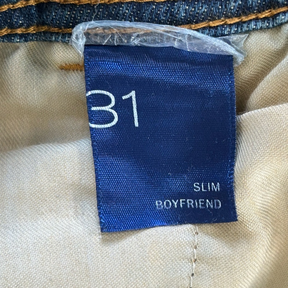 Anthropologie Pilcro The Slim Boyfriend Jeans Light Factory Distressed 
Size 31 - Picture 7 of 12